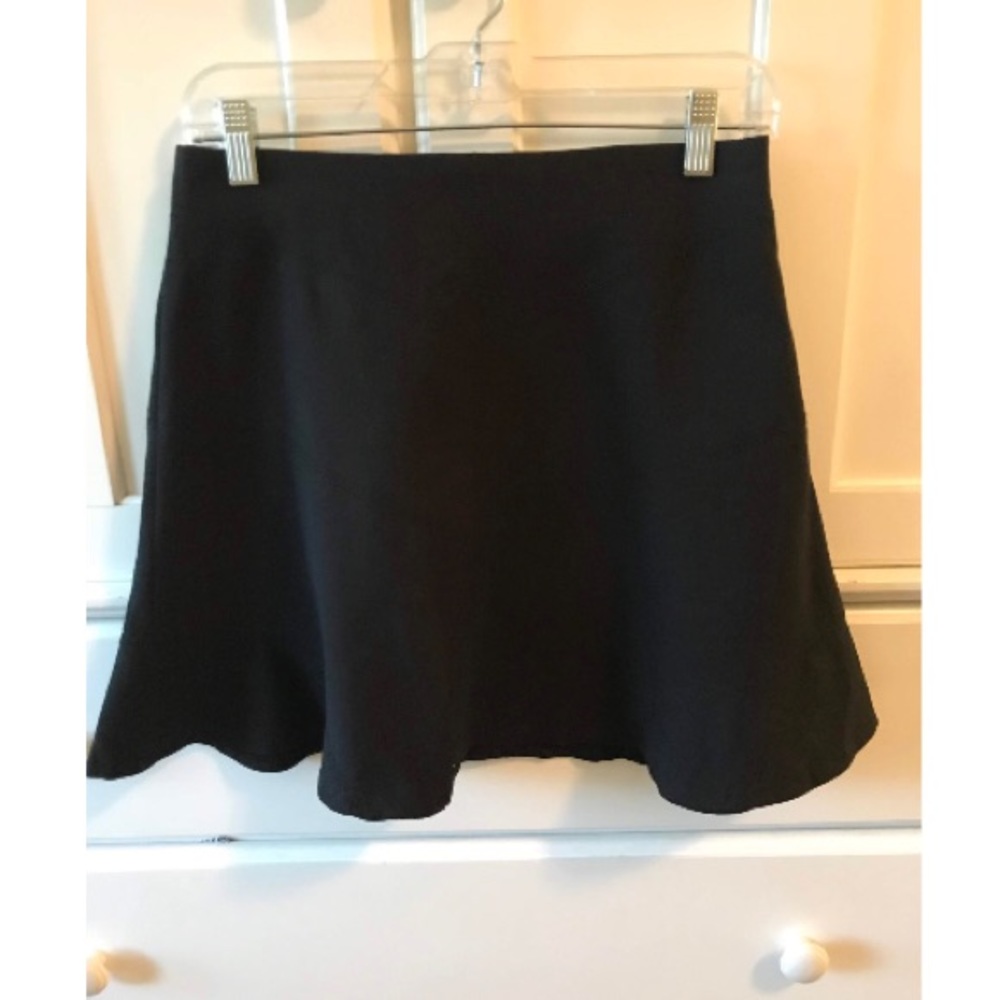 Black skirt